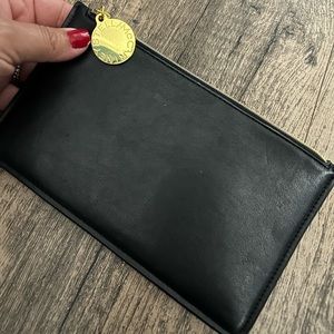 Stella McCartney sunglasses case and can be used as a pouch